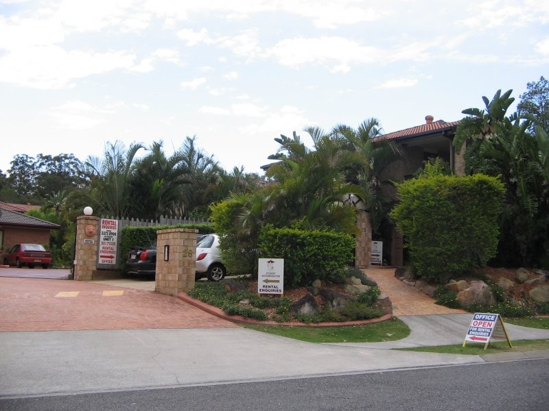 28 Barrett Street, Robertson QLD 4109