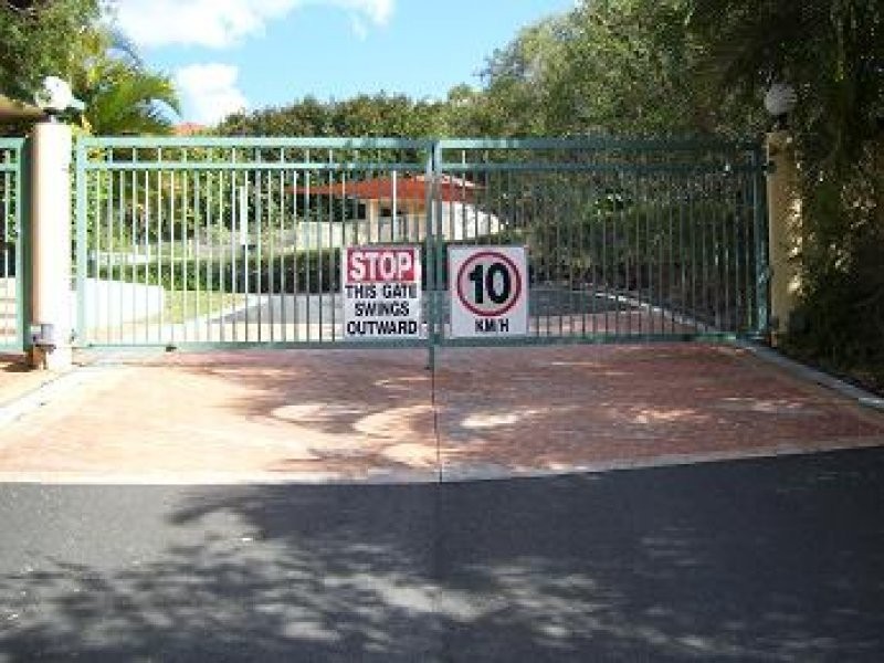 11/6 Buddy Holly Close, Parkwood QLD 4214