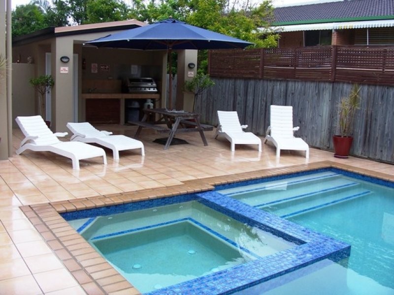 ID 8163, Palm Beach QLD 4221