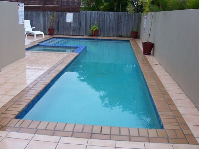 ID 8163, Palm Beach QLD 4221