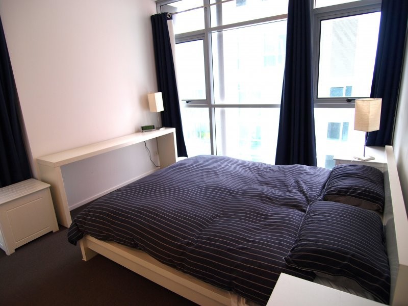 30 Macrossan Street, Brisbane QLD 4000