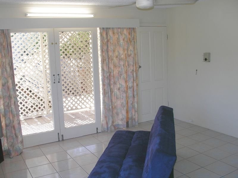 95 Mann Street, Cairns QLD 4870