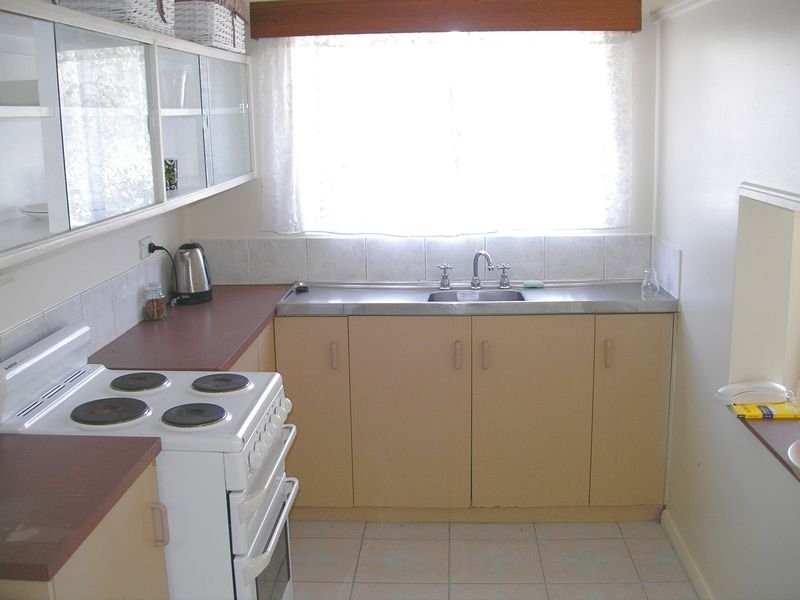 95 Mann Street, Cairns QLD 4870