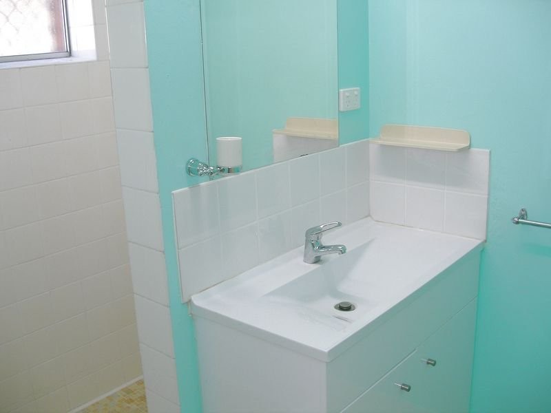 95 Mann Street, Cairns QLD 4870