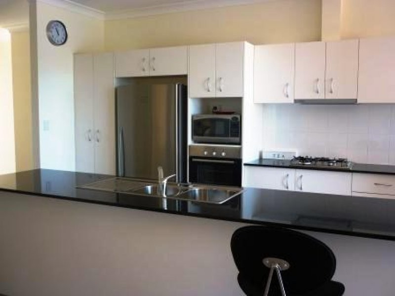 77 Elizabeth St, Hervey Bay QLD 4655