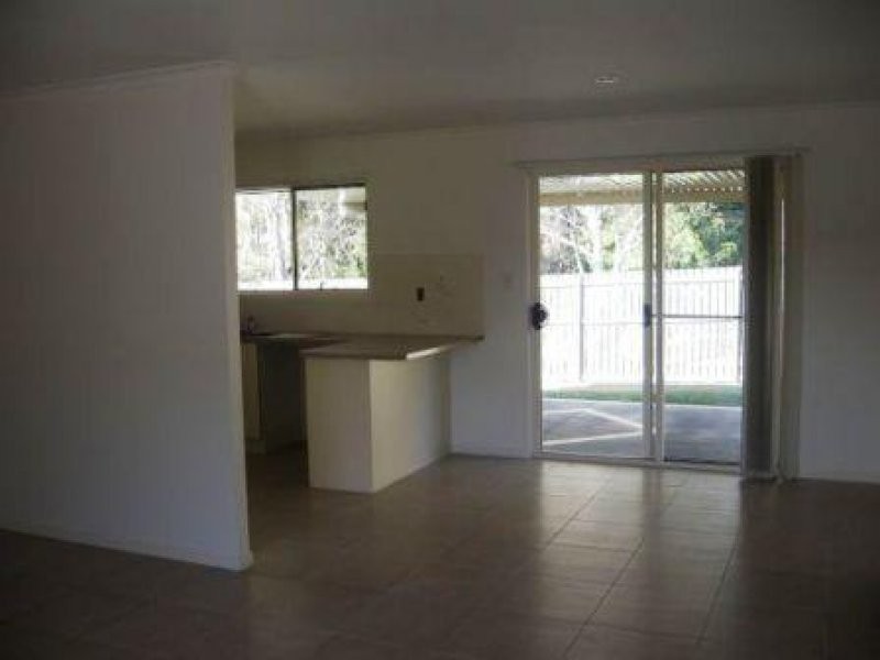 2/10 DAINTREE DR, Hervey Bay QLD 4655
