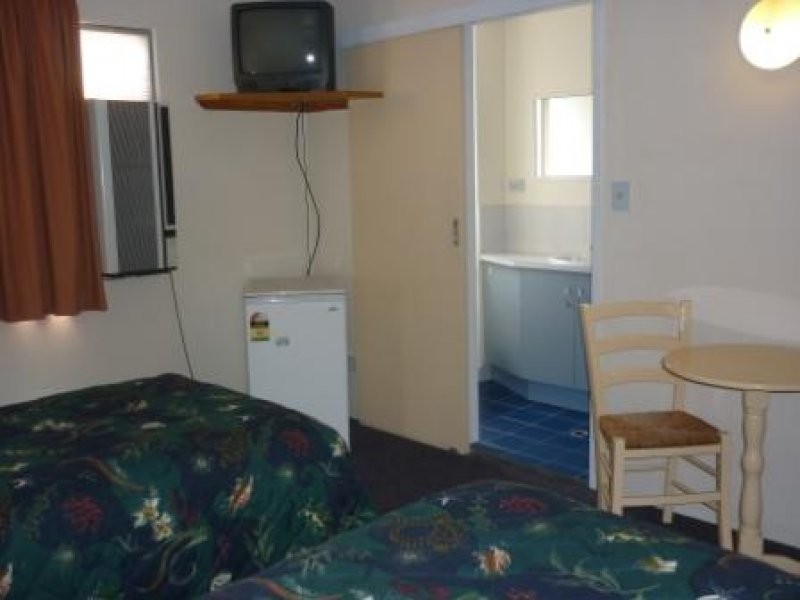 383 The Esplanade, Hervey Bay QLD 4655