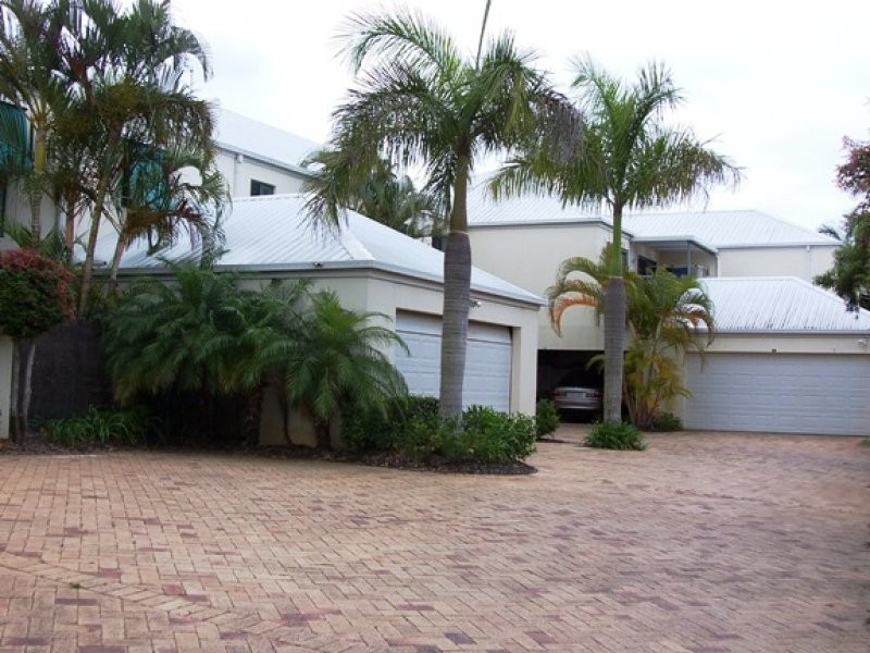 ID 7955, Runaway Bay QLD 4216