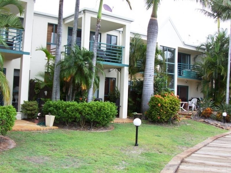 ID 7955, Runaway Bay QLD 4216