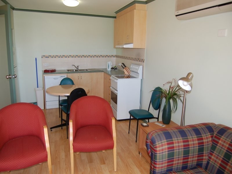 Lakes Entrance VIC 3909