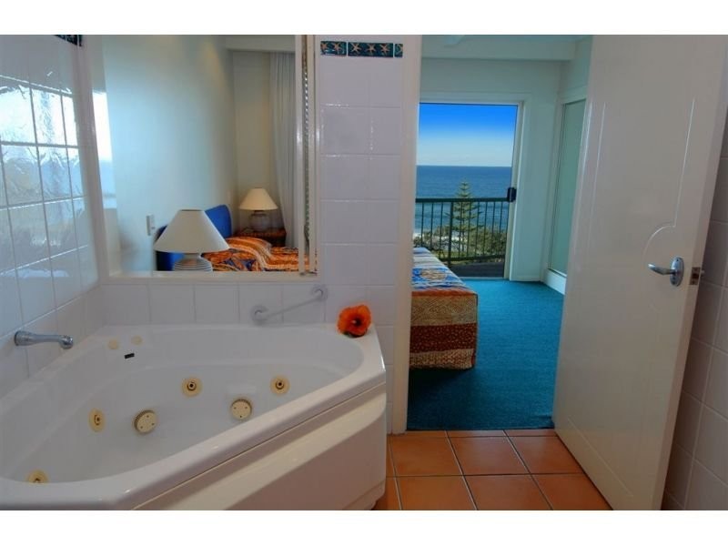Alexandra Headland QLD 4572