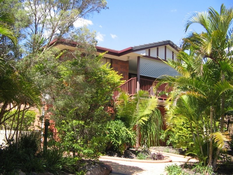 1/28 Barrett Street, Robertson QLD 4109