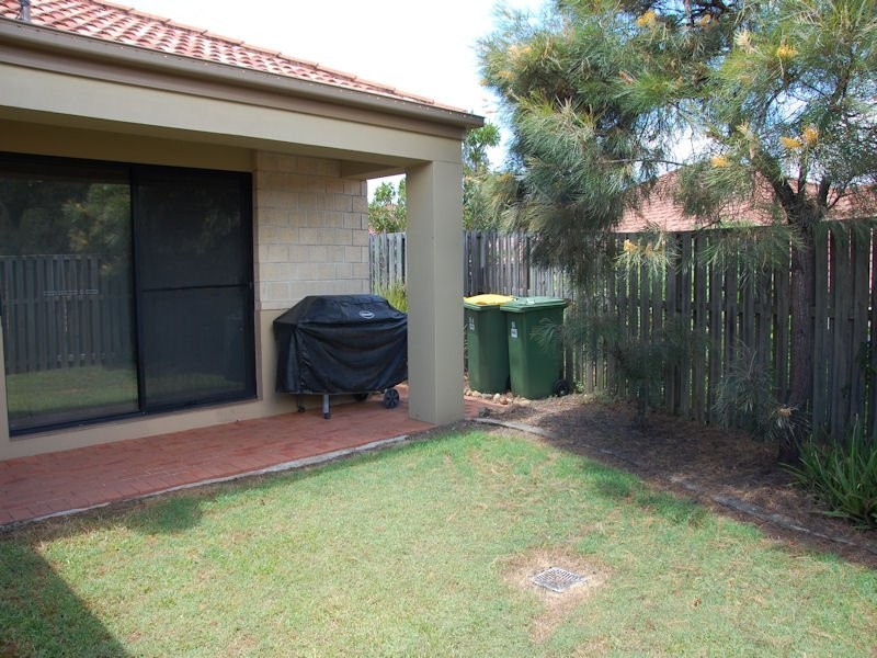 64/24 Amsonia Court,, Arundel QLD 4214