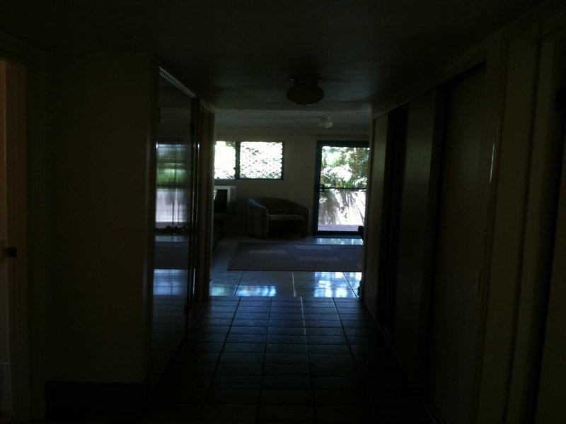 4 MONTE CARLO AVE, Broadbeach QLD 4218