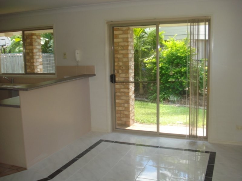 40/4 Koala Town Rd, Upper Coomera QLD 4209