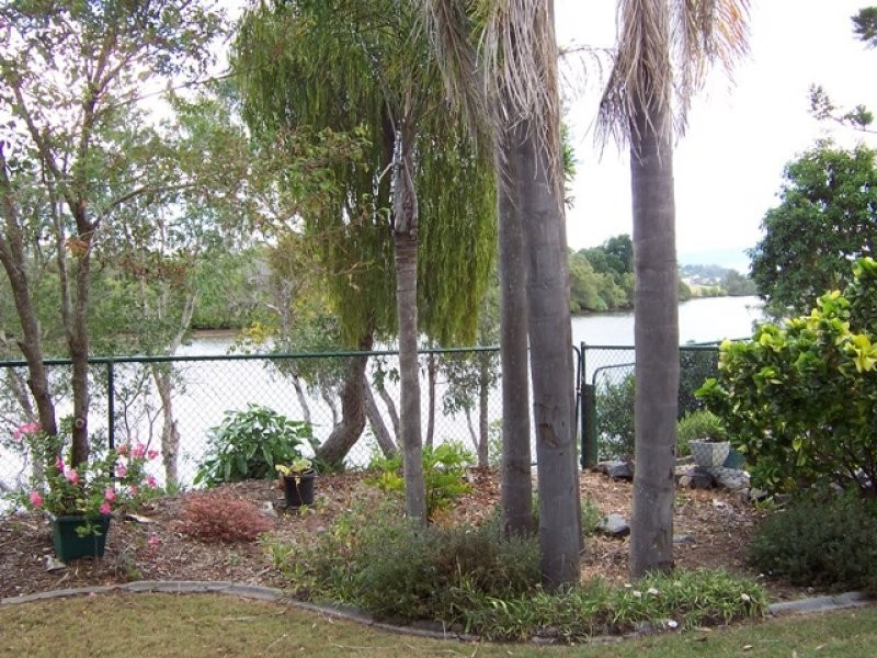 8/4 Koala Town Rd, Upper Coomera QLD 4209