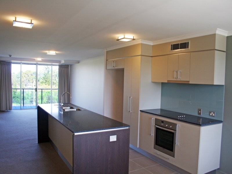 2302 No 1 Mungar Street, Maroochydore QLD 4558