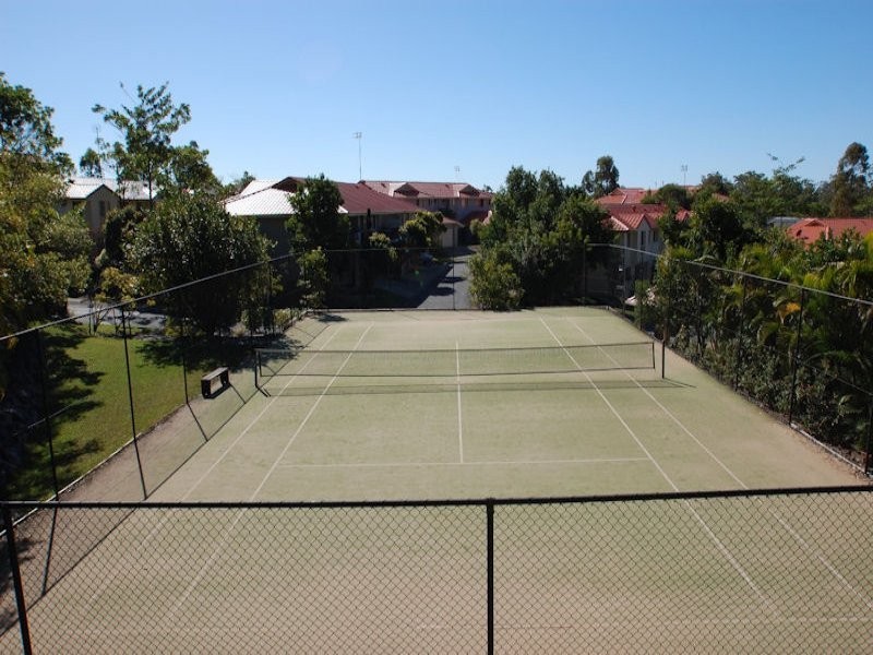 34/3 Arundel Dve, Arundel QLD 4214