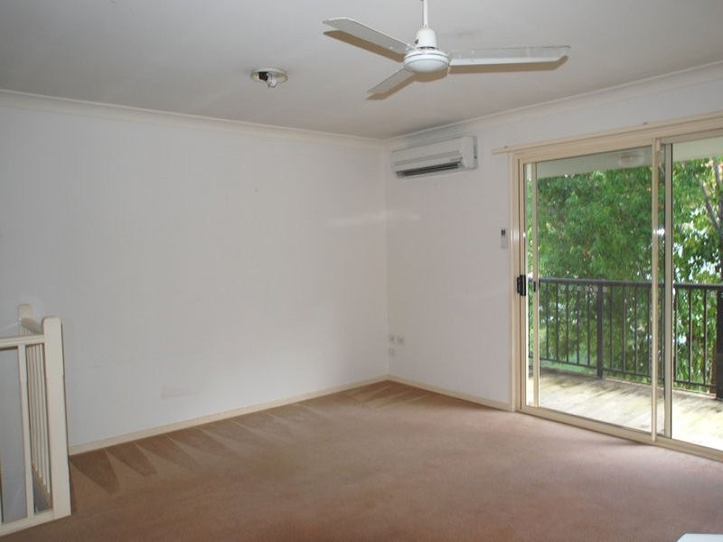 34/3 Arundel Dve, Arundel QLD 4214