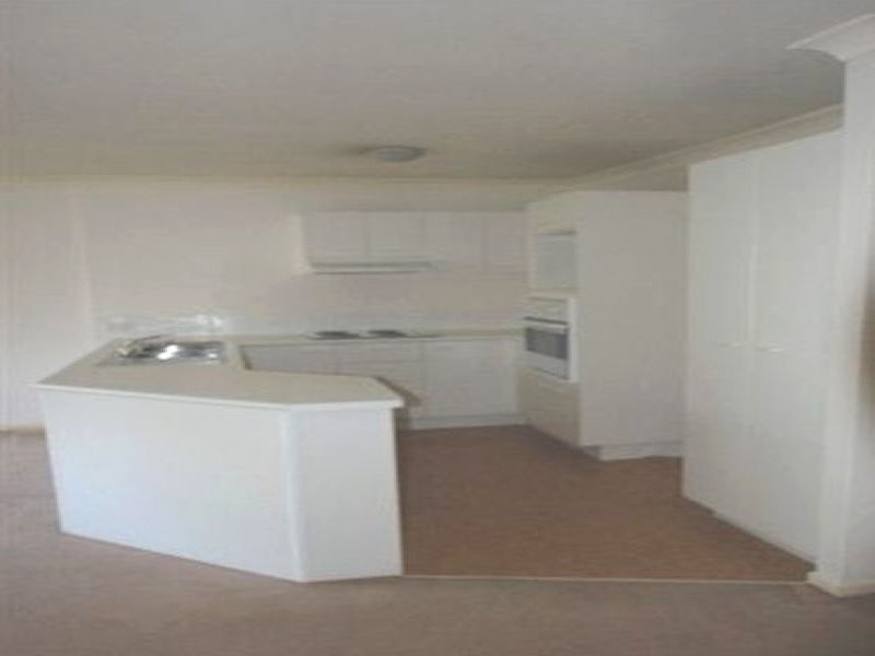 34/3 Arundel Dve, Arundel QLD 4214