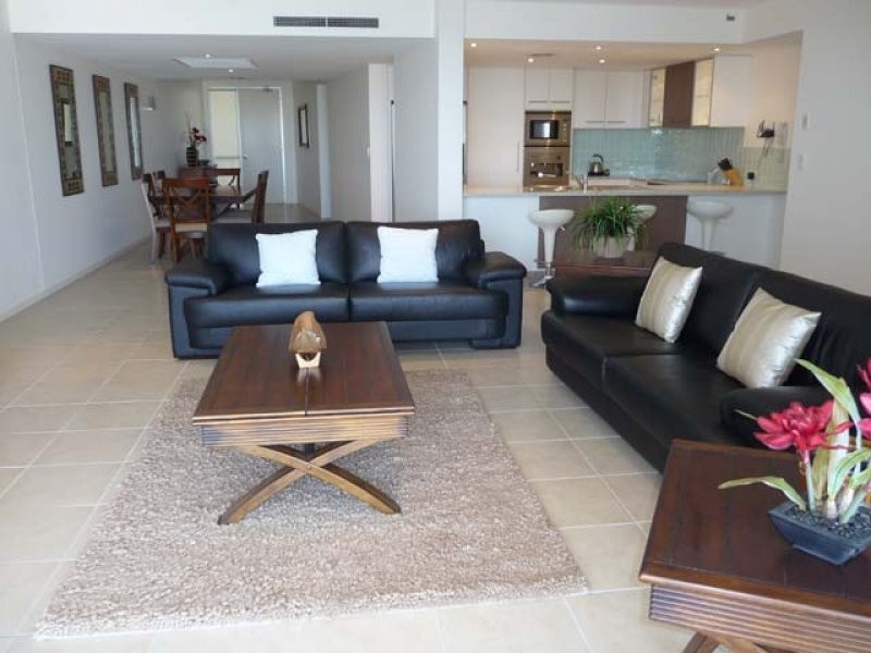 55/7 Grand Parade, Kawana Island QLD 4575