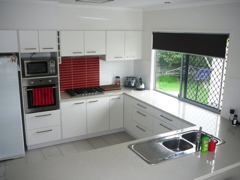 13 Kirkhill Street, Brighton QLD 4017