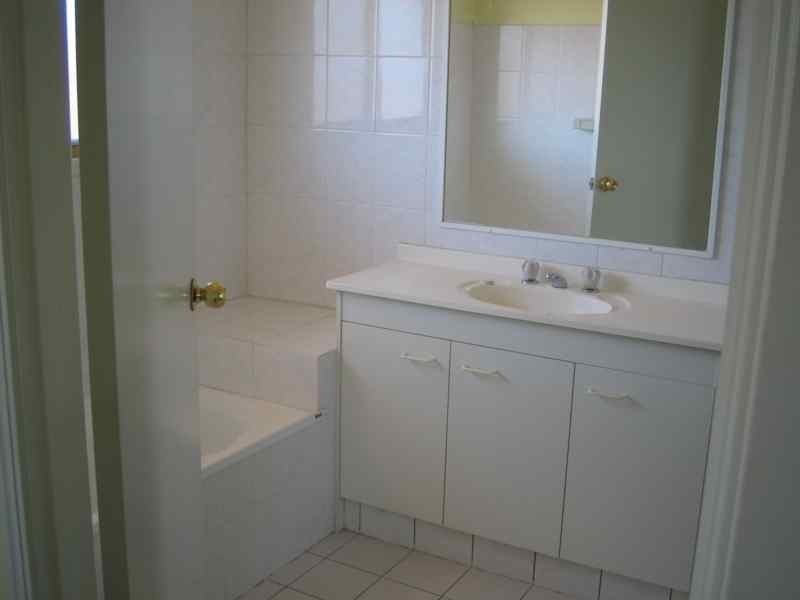 27/118 Highfield Drive, Merrimac QLD 4226