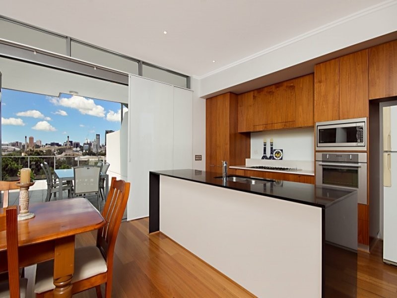 590/20 Anthony Street, West End QLD 4101
