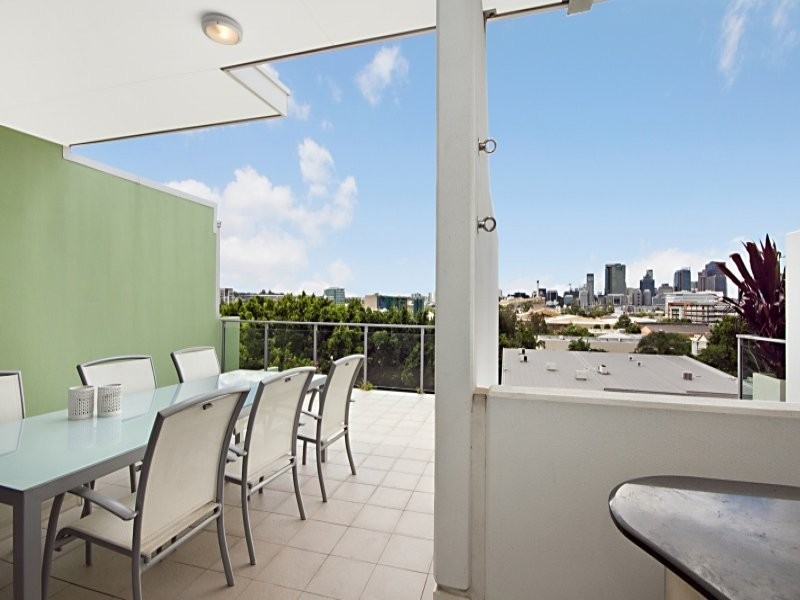 590/20 Anthony Street, West End QLD 4101