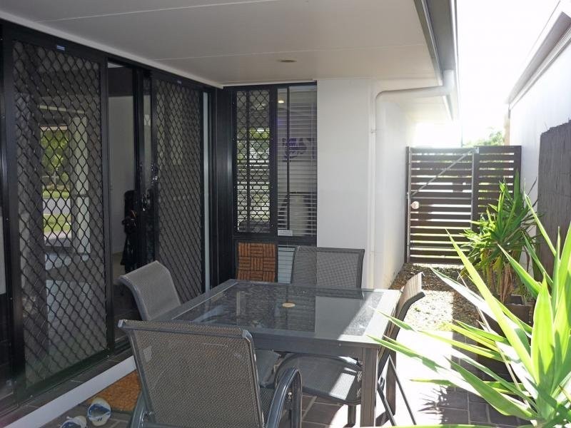 6 The Promenade, Hendra QLD 4011