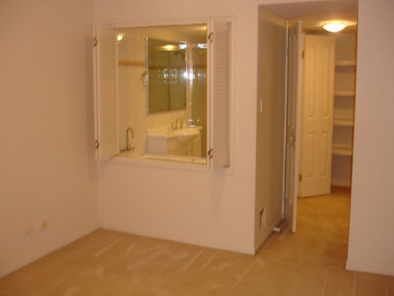 88-98 Limetree Parade,, Runaway Bay QLD 4216