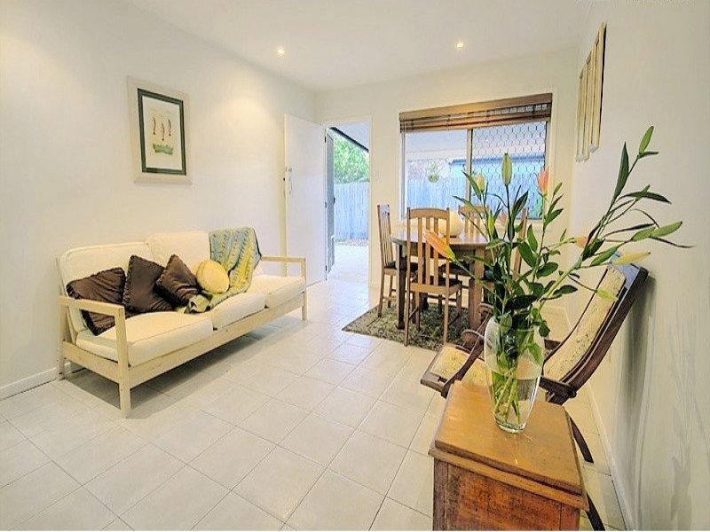 Milton QLD 4064