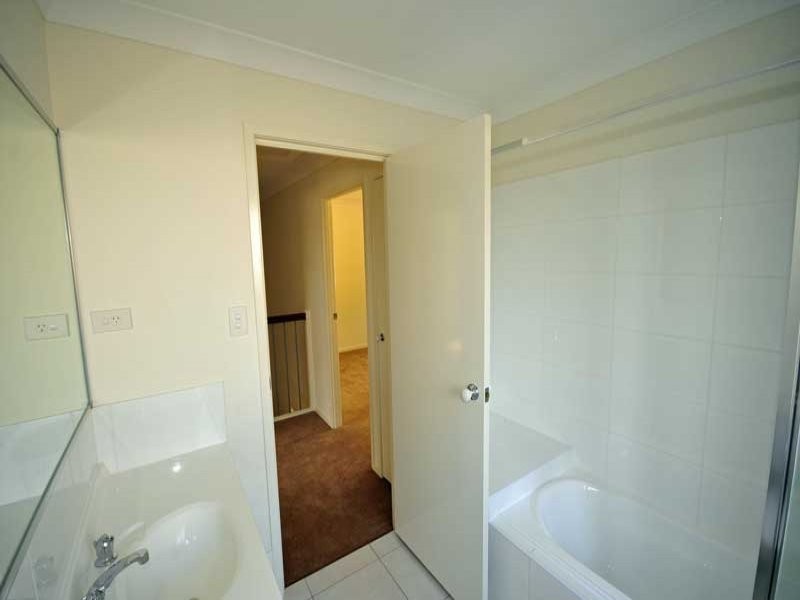 130 Jutland Street, Oxley QLD 4075