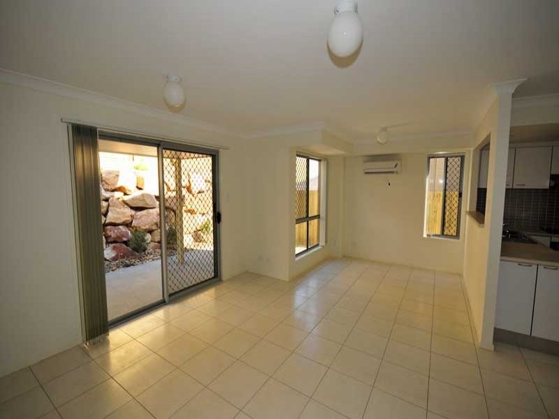 130 Jutland Street, Oxley QLD 4075