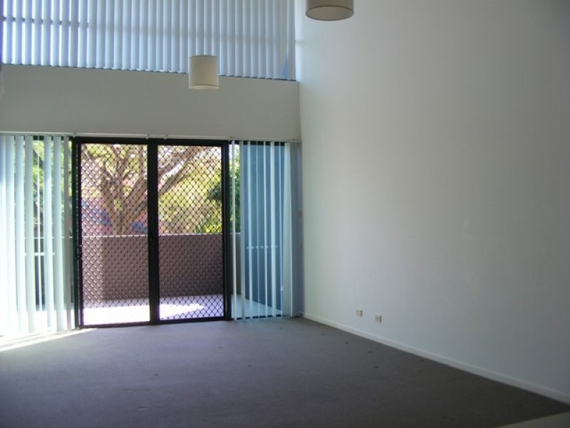 104/25 Dix Street, Redcliffe QLD 4020