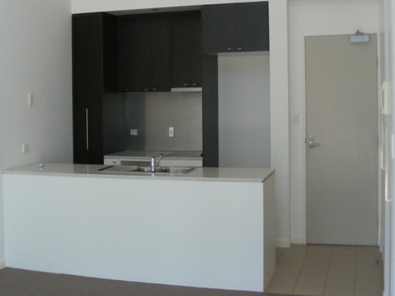 104/25 Dix Street, Redcliffe QLD 4020