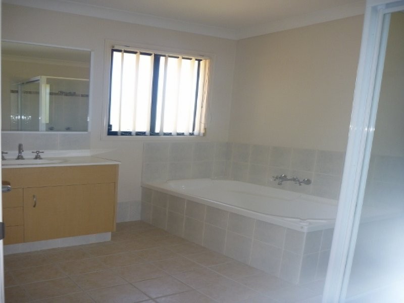 3/20 Marybeth Crescent, Molendinar QLD 4214