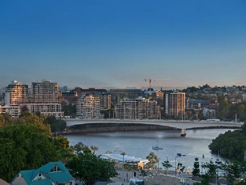 57 Lambert Street, Kangaroo Point QLD 4169