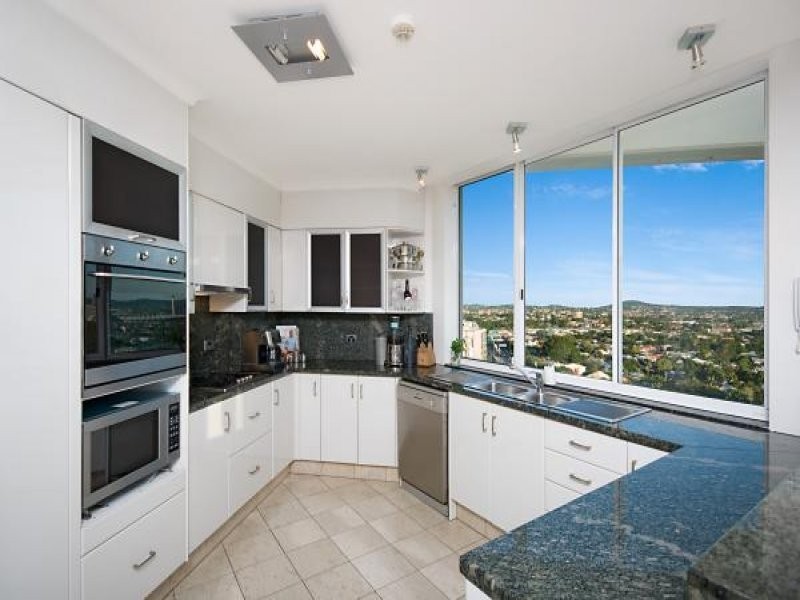 57 Lambert Street, Kangaroo Point QLD 4169