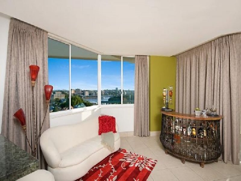 57 Lambert Street, Kangaroo Point QLD 4169