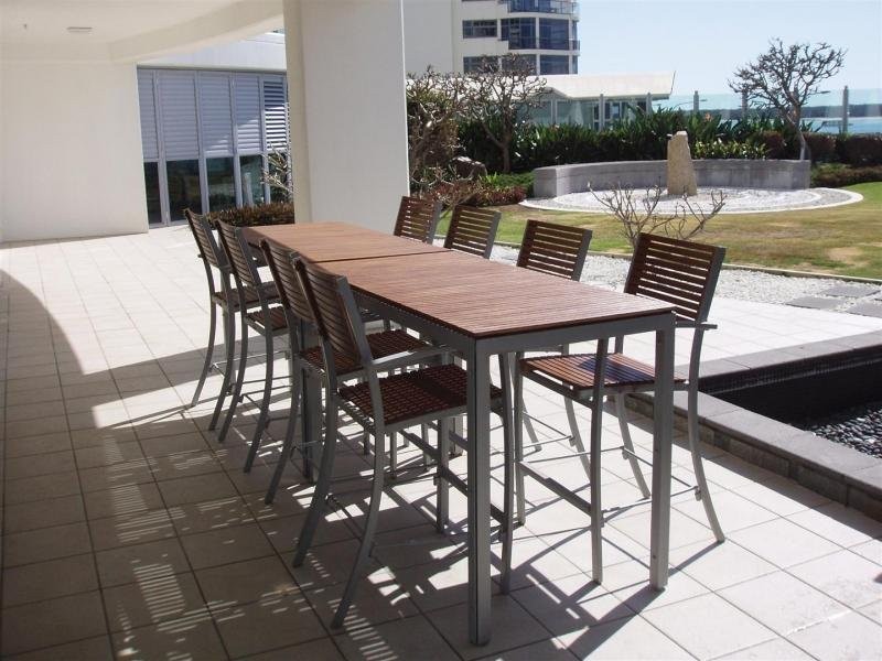 300 Marine Parade, Labrador QLD 4215