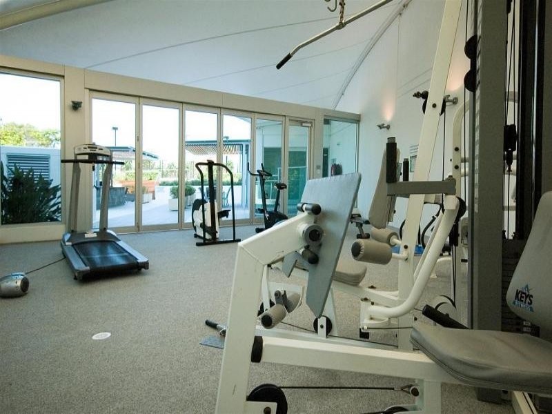 300 Marine Parade, Labrador QLD 4215