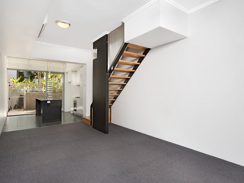 TH04/20 Anthony Street, West End QLD 4101