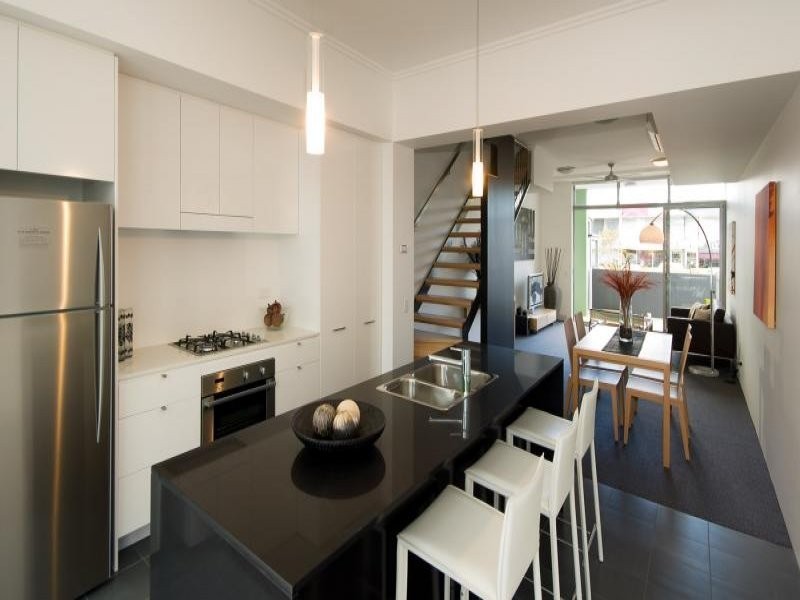 TH04/20 Anthony Street, West End QLD 4101