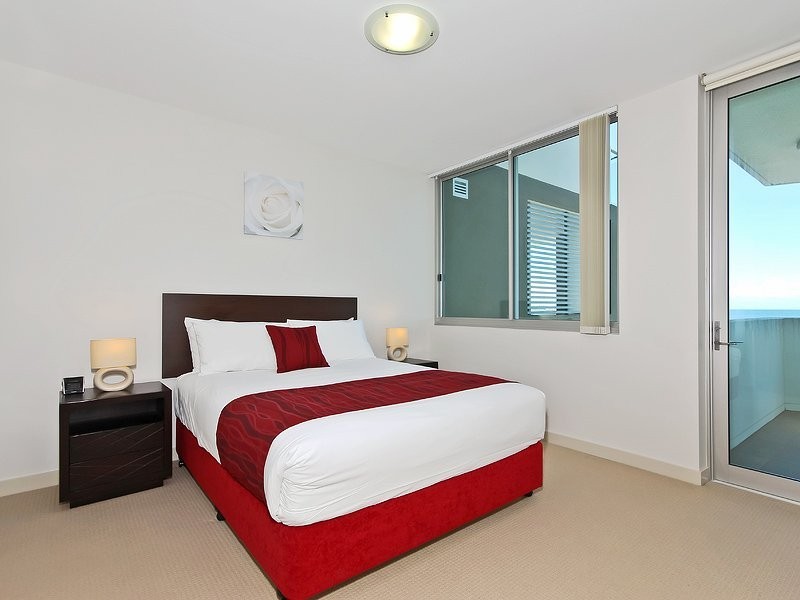 3/1Angus Cnr Angus&Hornibrook Esplanade, Clontarf QLD 4019