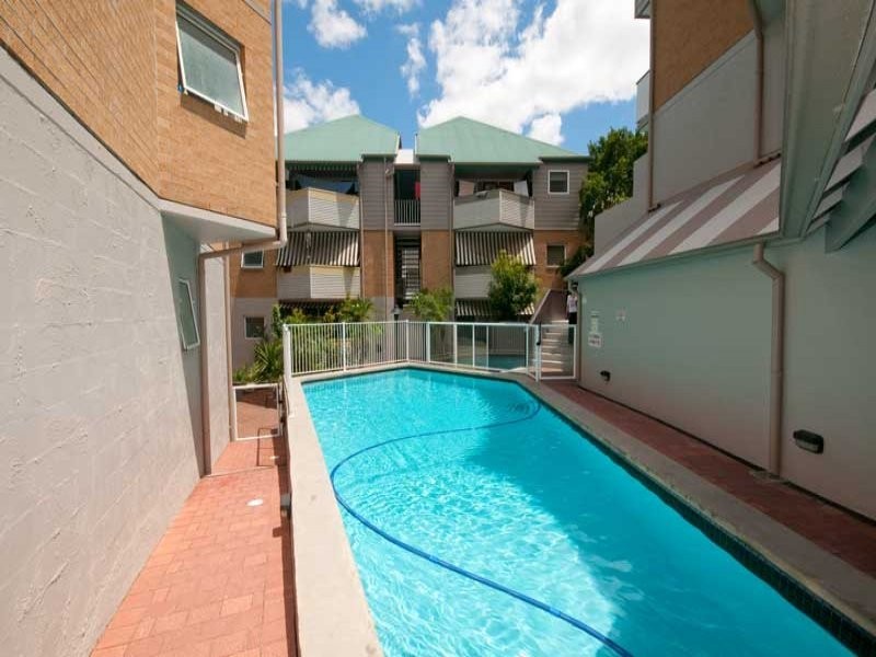 21 Quinton Street, Kangaroo Point QLD 4169