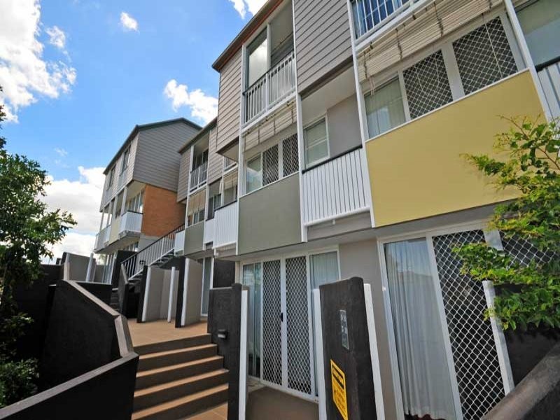21 Quinton Street, Kangaroo Point QLD 4169