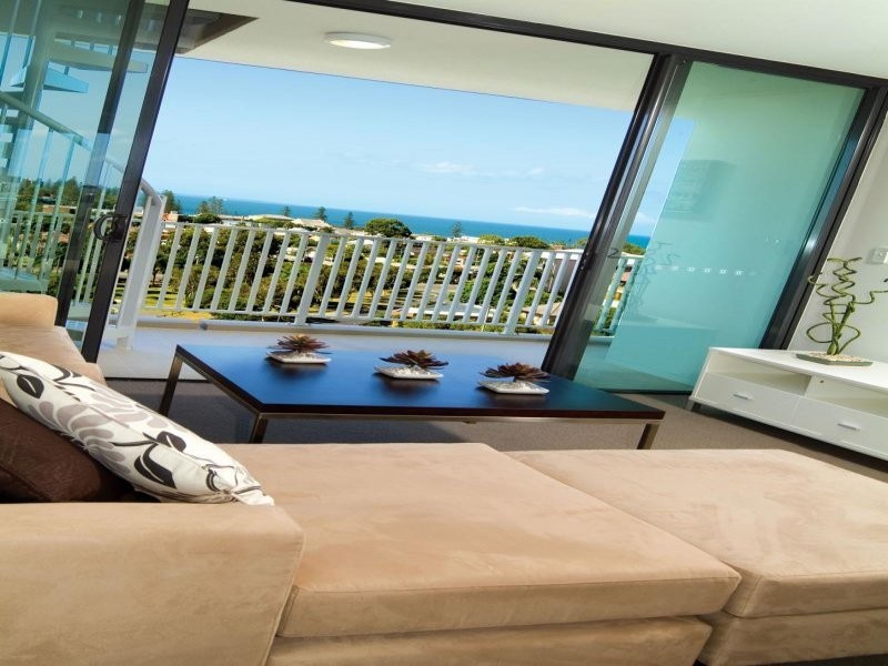 402/25 Dix Street, Redcliffe QLD 4020