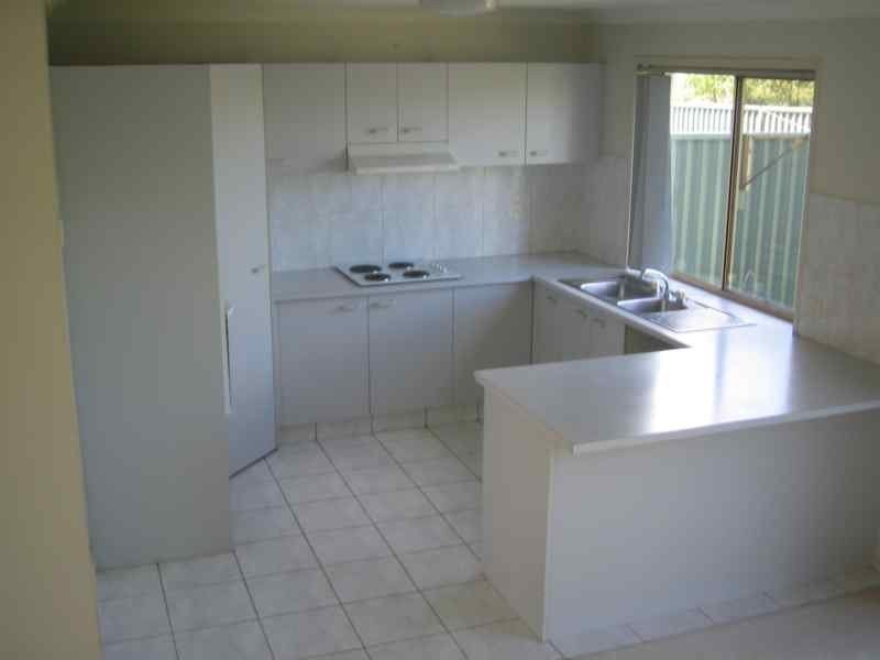 118 Highfield Drive, Merrimac QLD 4226