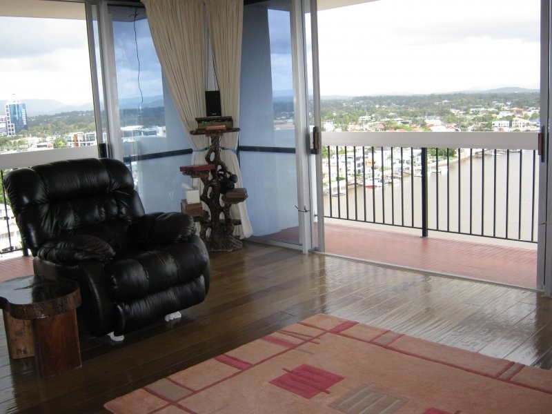 38 RIVERVIEW PDE, Surfers Paradise QLD 4217